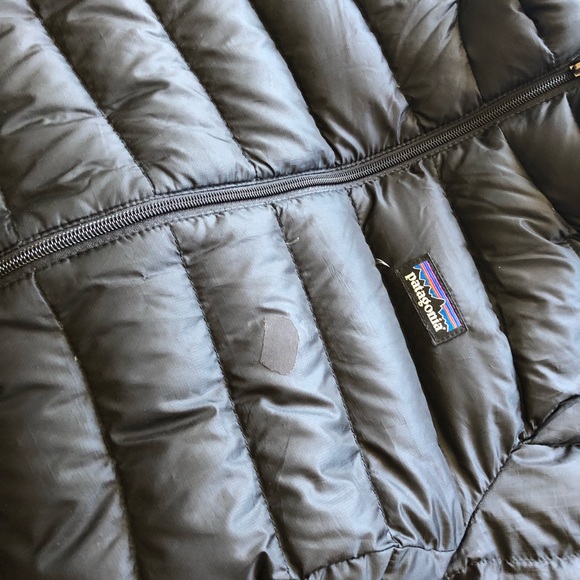 Girl’s Patagonia Down Jacket - Picture 2 of 6